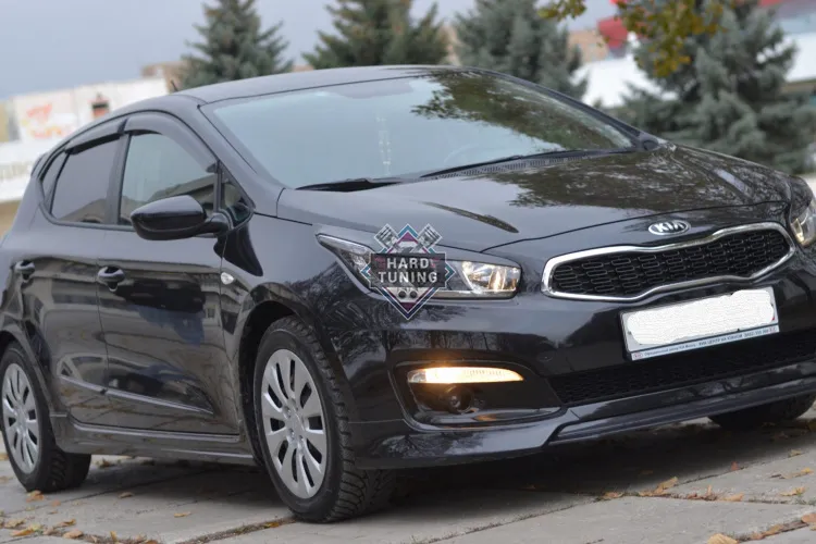 Молдинги защиты дверей KIA CEED 2 JD, SW, HB 2012-2018