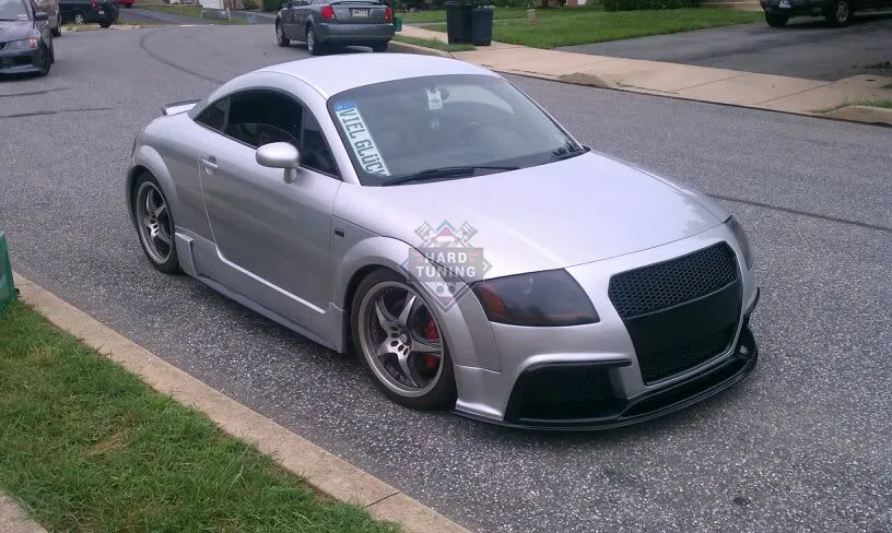 Передний бампер REGULA Audi TT 8N