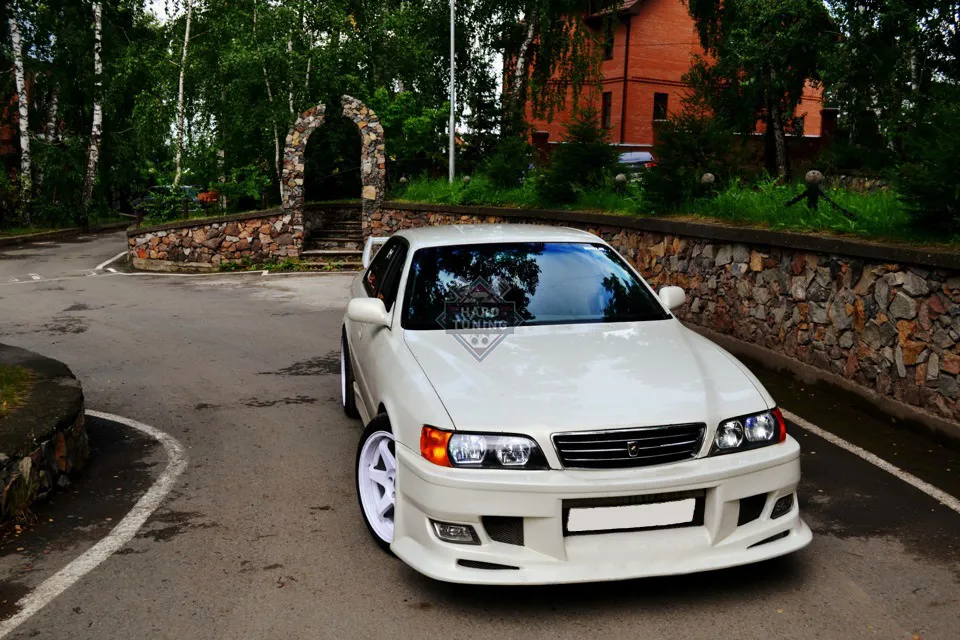 Капот пластиковый штатный (сток) Toyota Chaser 100