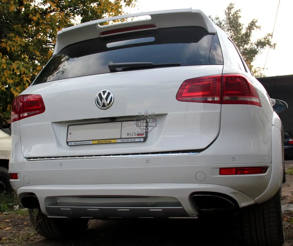 Спойлер на крышку багажника JE Design на Volkswagen Touareg 2 (NF)