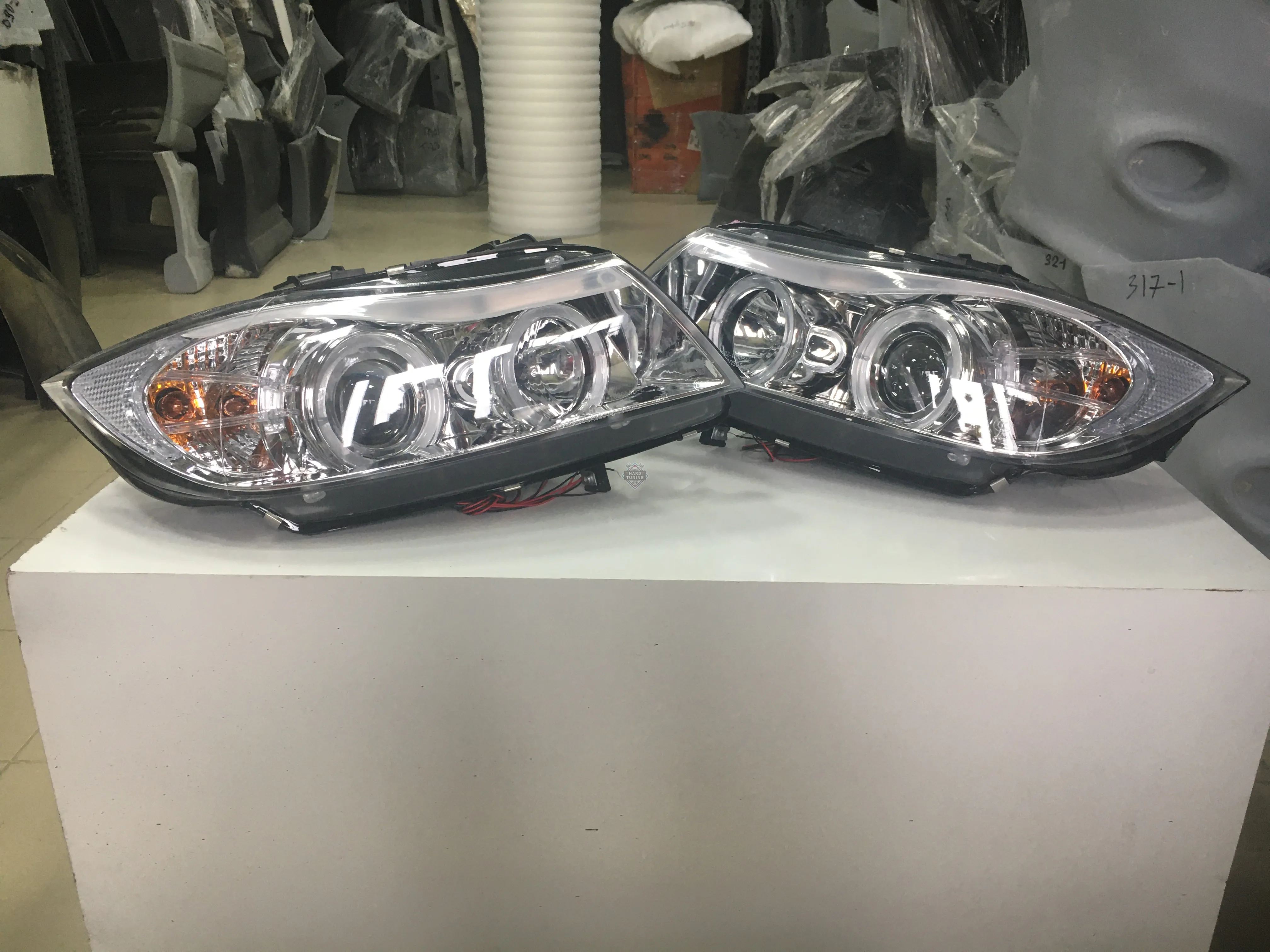 Передние фары BMW E90/E91 (2005-2008) HEADLIGHTS ANGEL EYES fits хром