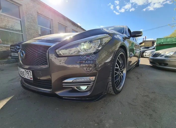 Сплиттер переднего бампера Infiniti Q70 (2013-2019)
