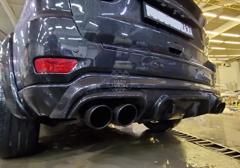 Диффузор заднего бампера GC NON SRT DOUBLE EXHAUST Jeep Grand Cherokee WK2