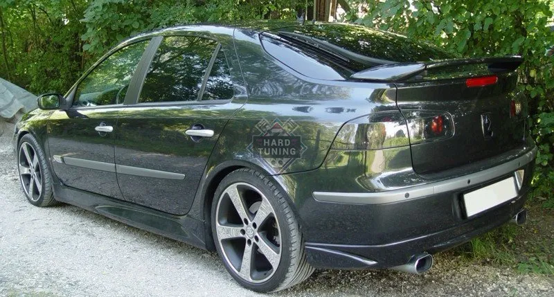 Накладка на задний бампер Sport Renault Laguna 2