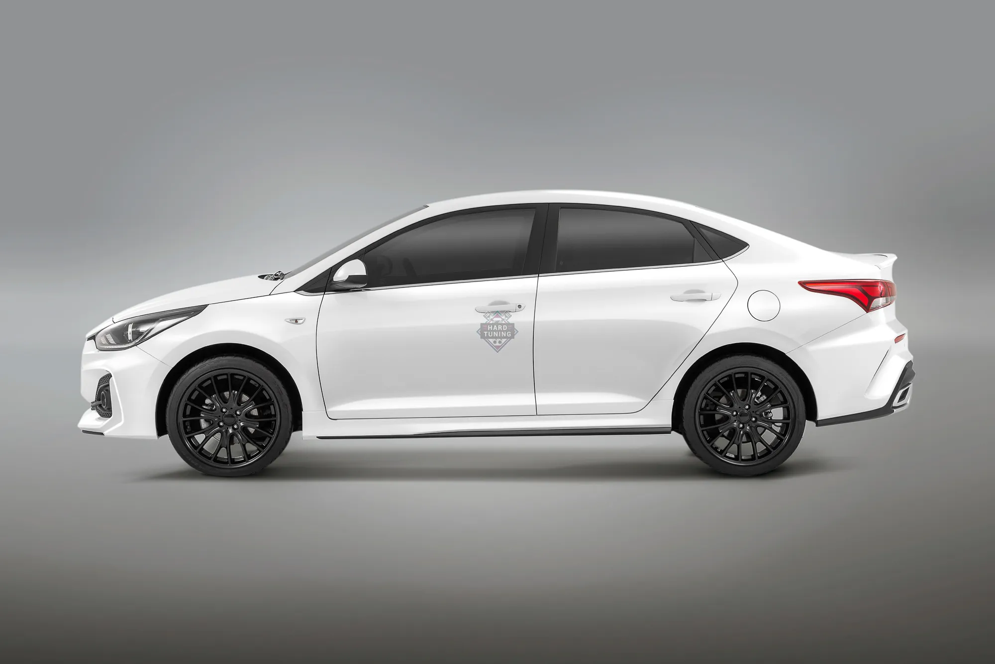Накладки на пороги MERCEDES-STYLE Hyundai Solaris 2 (2017+)