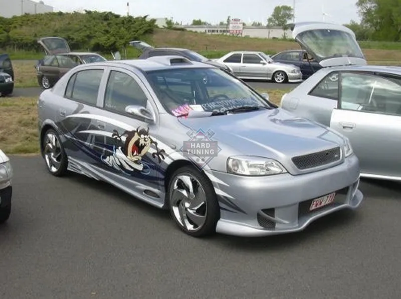 Передний бампер Vellside Opel Astra G