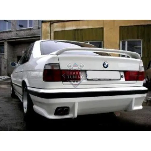 Накладка на задний бампер Hamann BMW E34