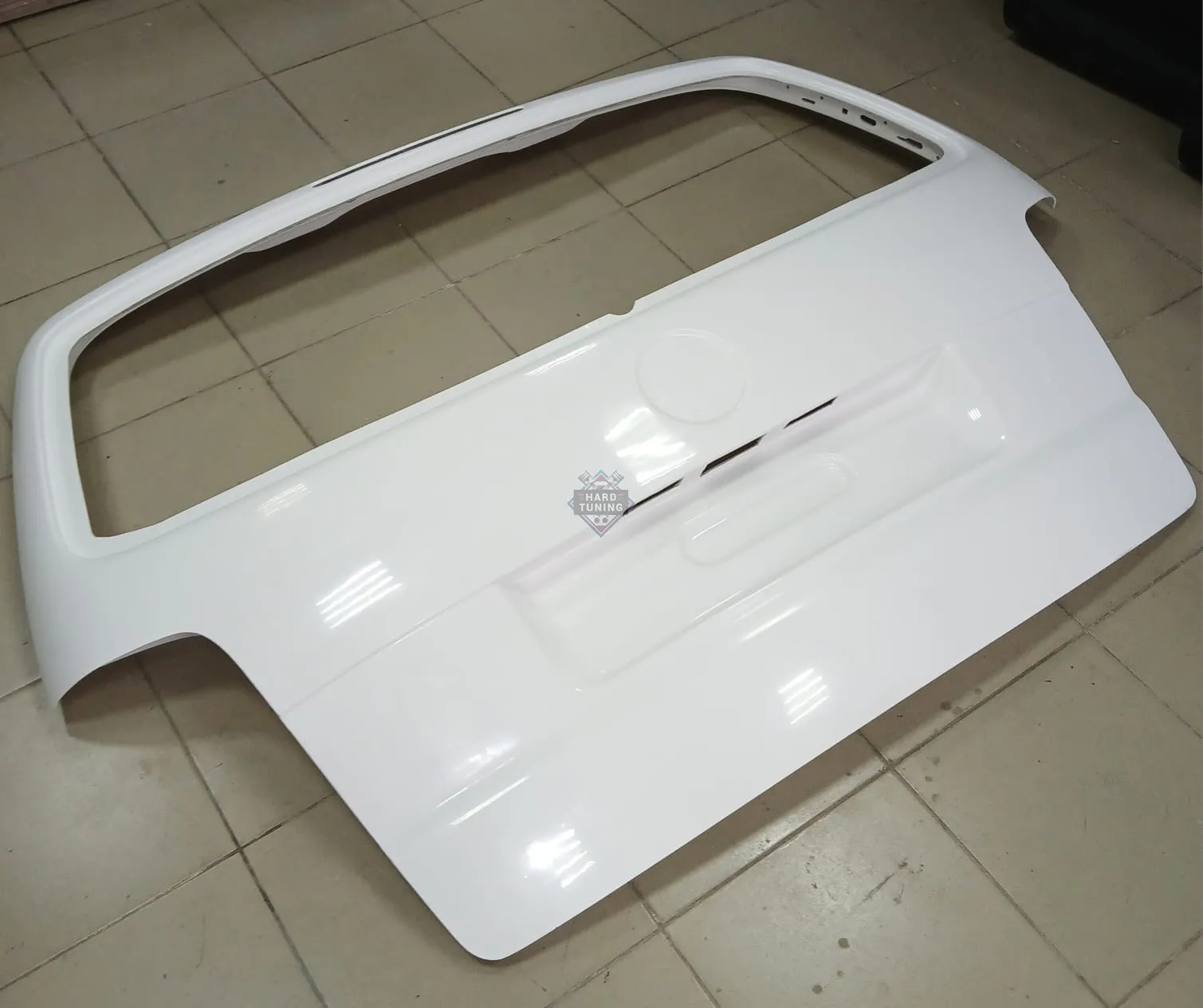Крышка багажника стеклопластик Volkswagen Touran 1