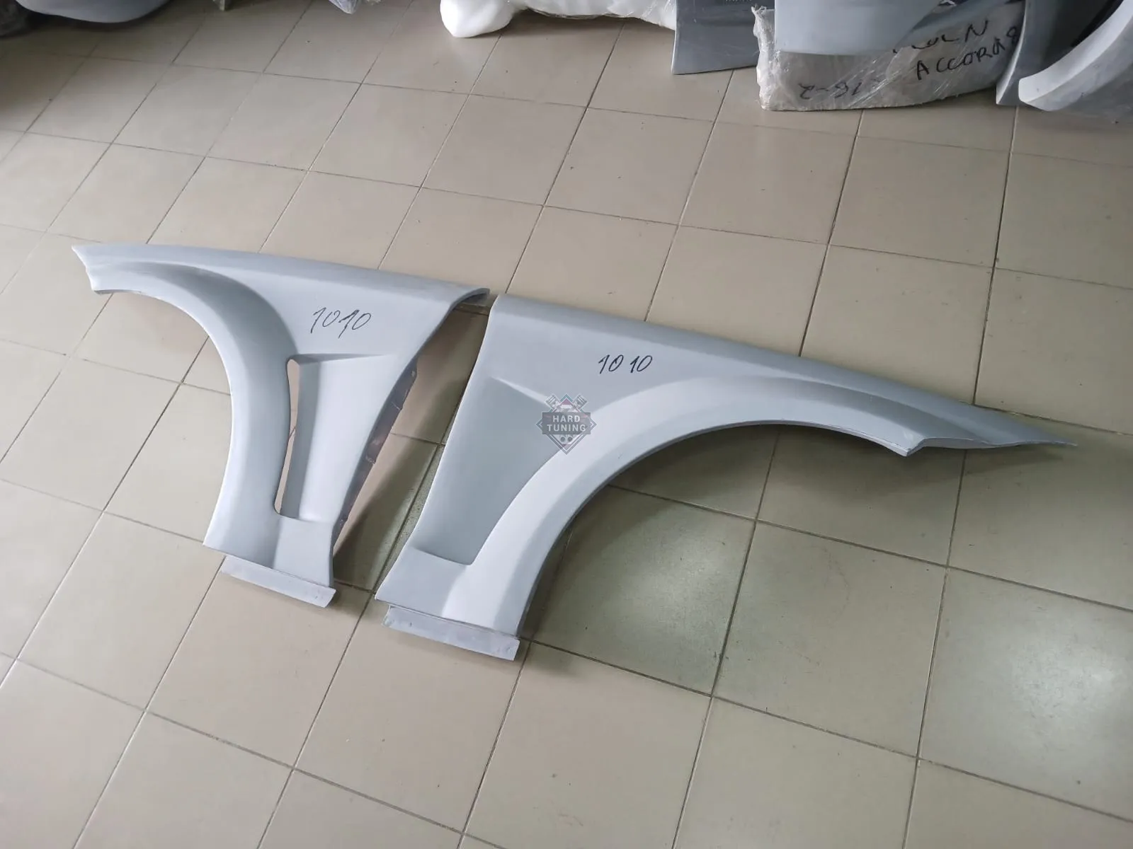Передние крылья передние с жабрами комплект PRIOR DESIGN Mercedes CLS-Class W218