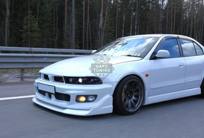 Накладка на передний бампер VOGUE Mitsubishi Galant 8