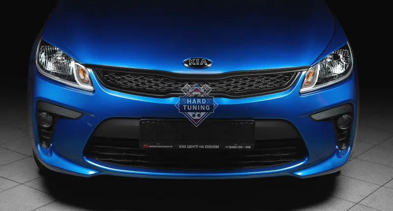 Решетка радиатора KIA RIO 4 БЕЗ ХРОМА АНТИХРОМ 2017-2020