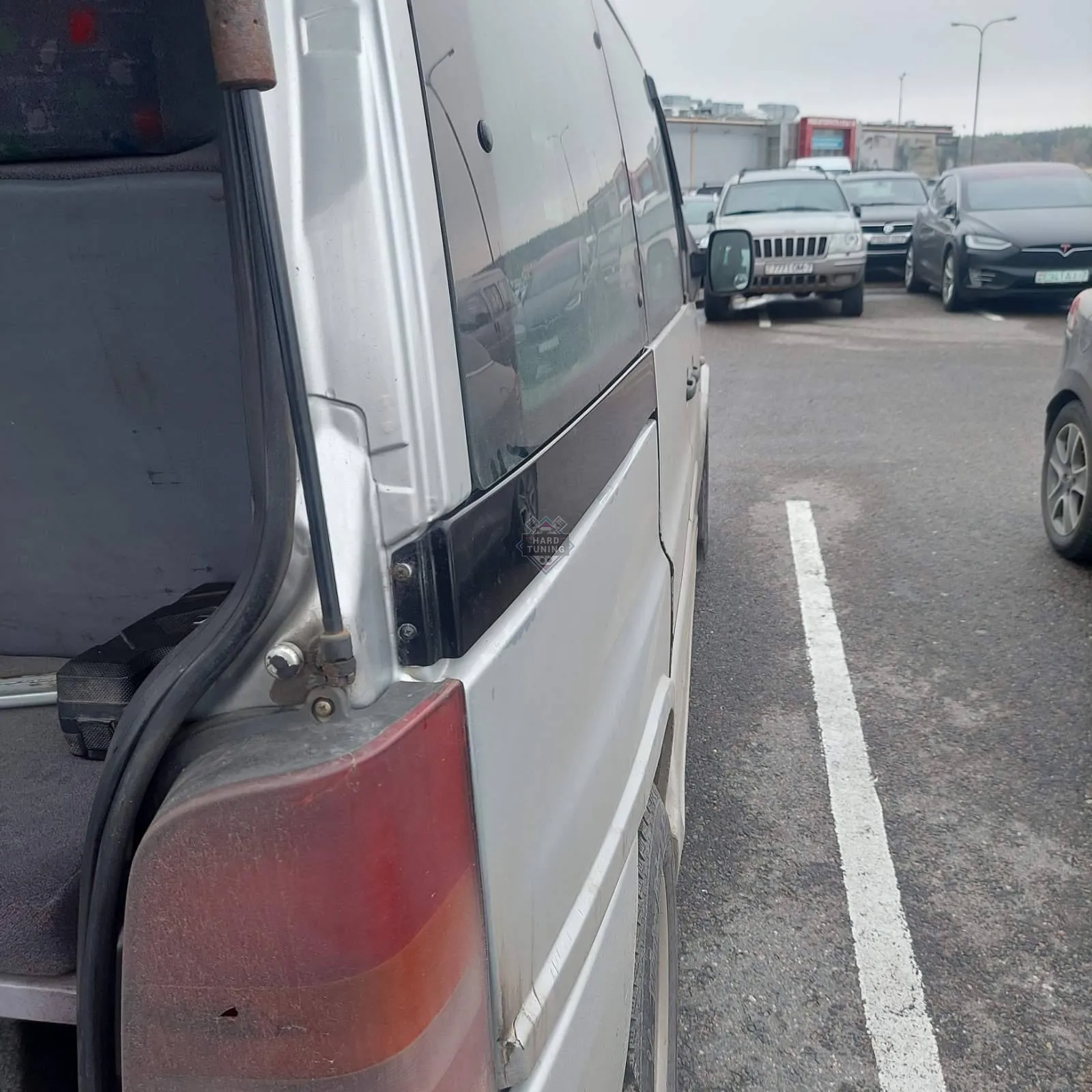 Планка сдвижной двери HT Mercedes Vito W638