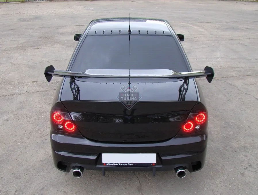 Задний бампер в стиле INGS Extreem под двойной выхлоп Mitsubishi Lancer 9 (2003-2009)