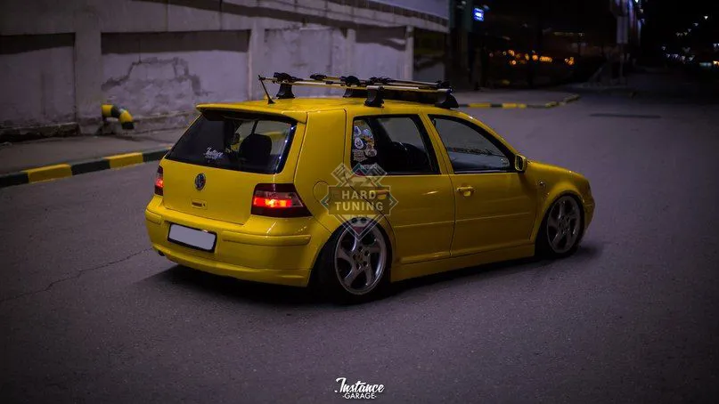Накладка на задний бампер GLI Volkswagen Golf 4