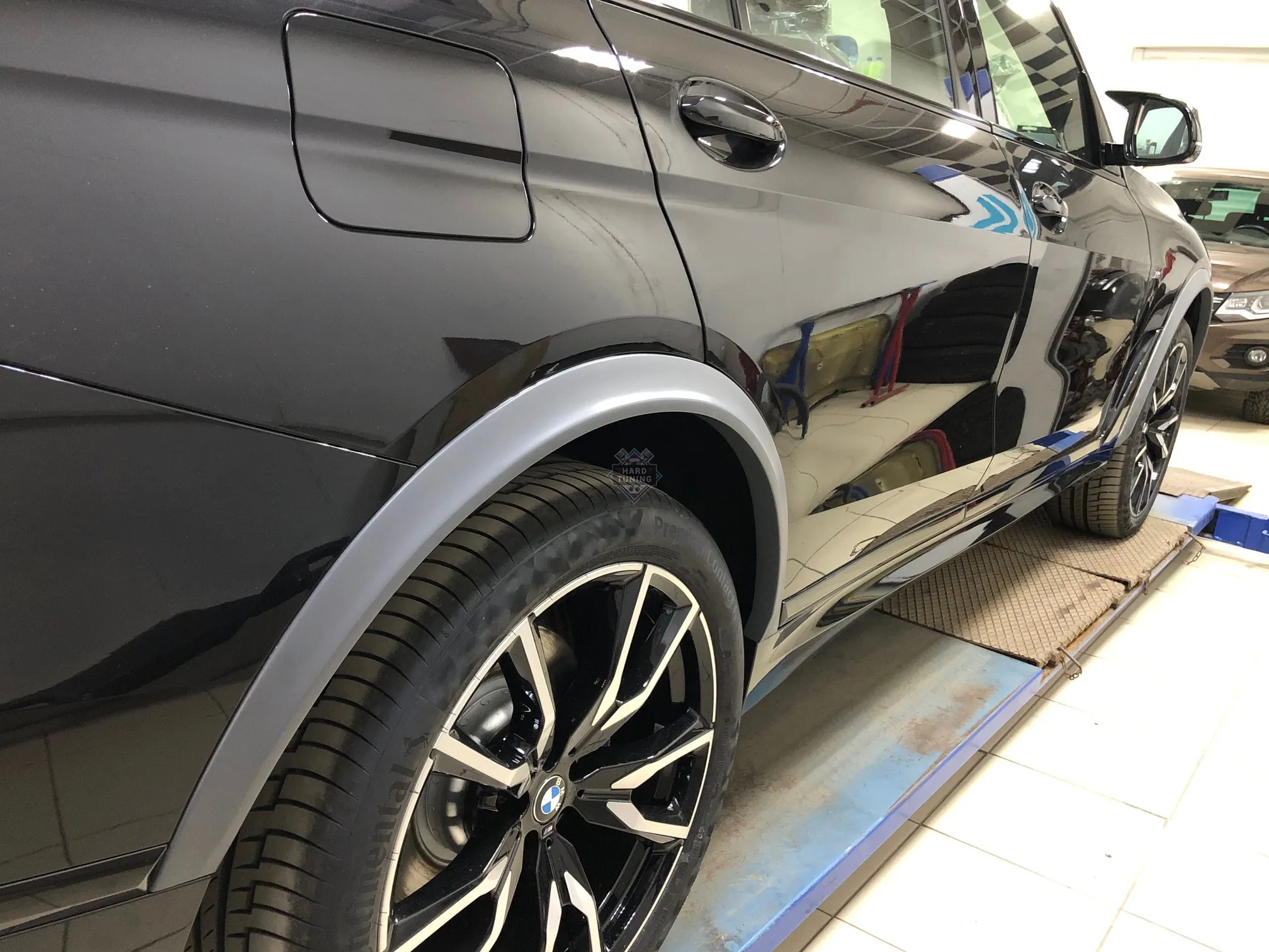 Расширители арок RENEGADE BMW X7 G07