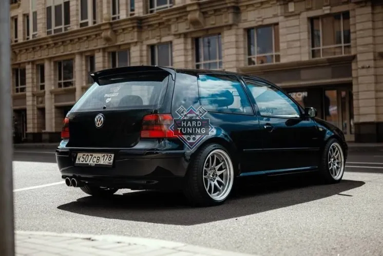 Спойлер BLADE STYLE Volkswagen Golf 4