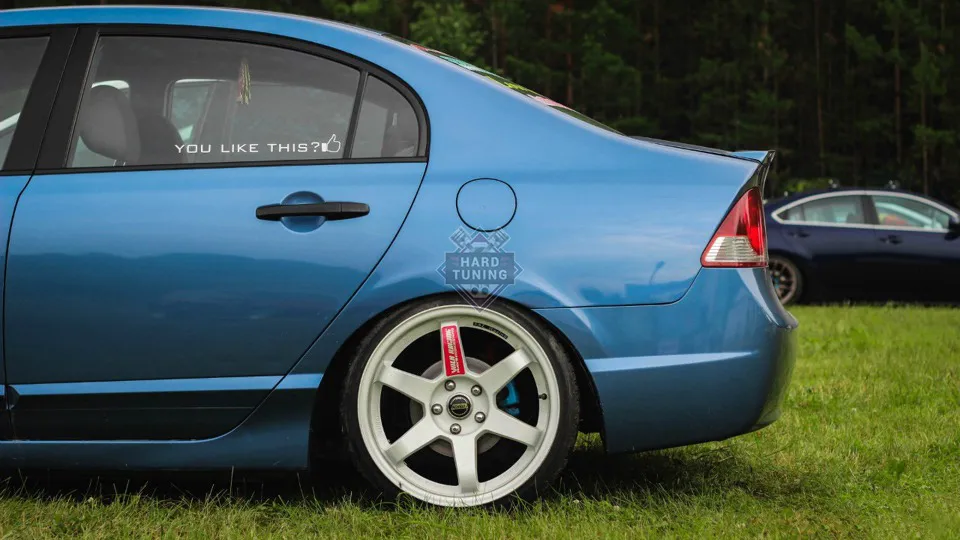Спойлер лип Honda Civic 8 4D ABS пластик