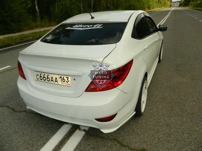 Козырек на заднее стекло Hyundai Solaris 1 (2010-2017) стеклопластик