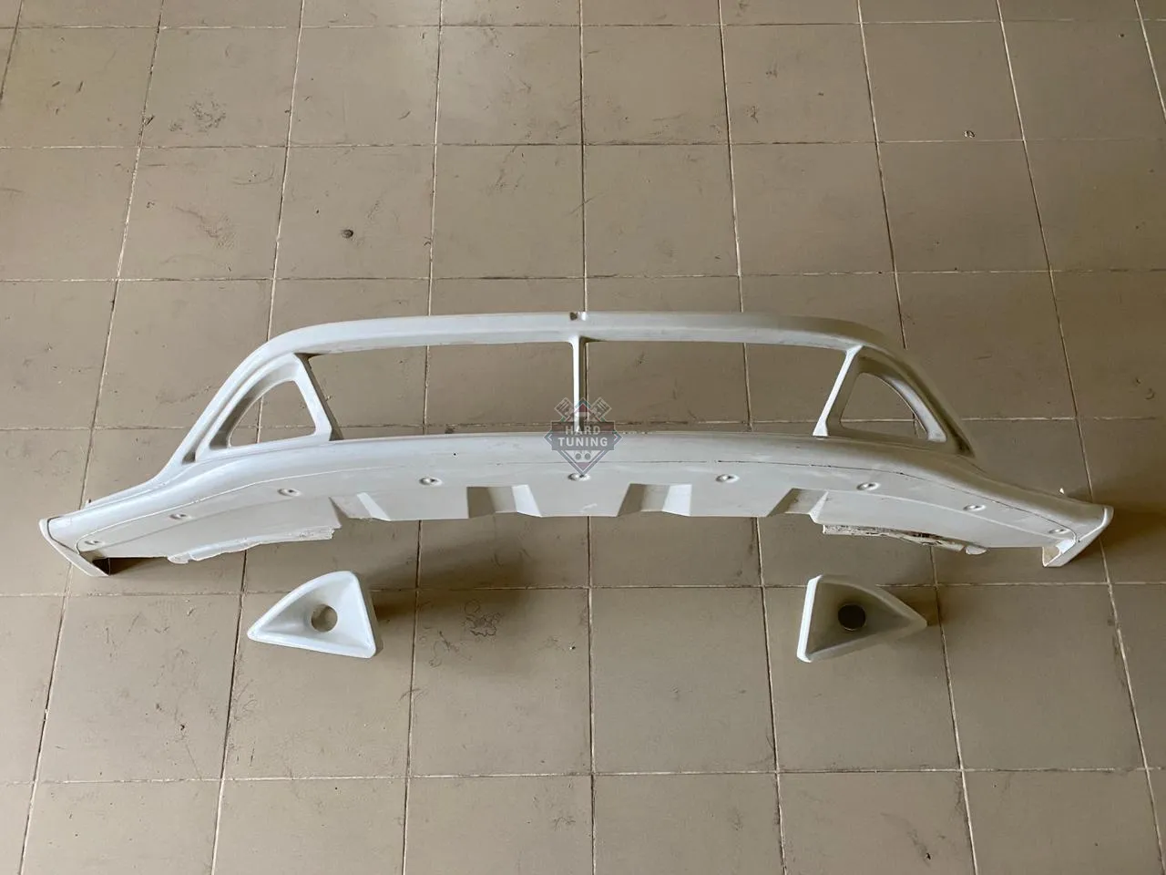 Накладка на передний бампер MUGEN Honda Civic 8 5D