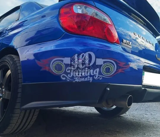 Клыки на задний бампер Subaru Impreza GDB Конь/Лиса