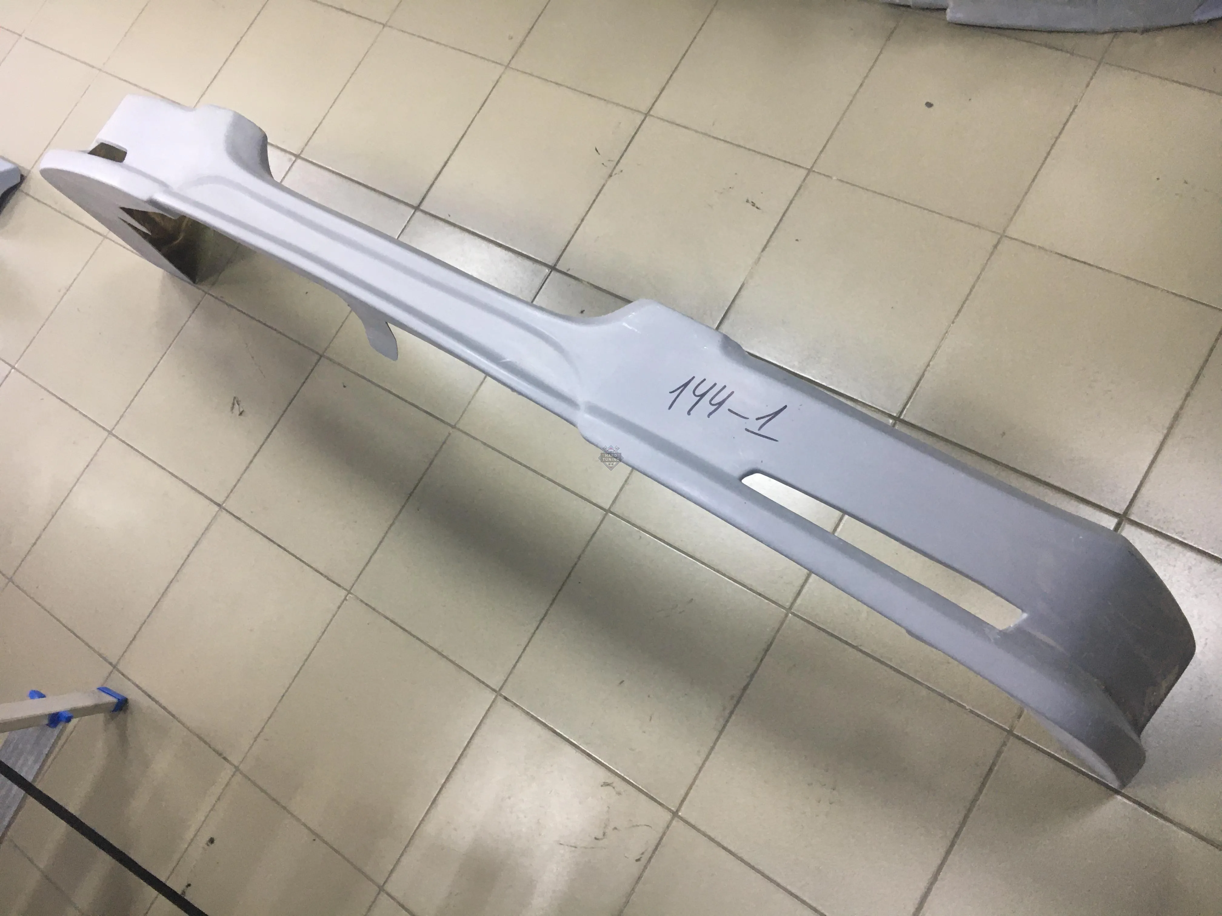 Накладка на передний бампер Chery M11/M12