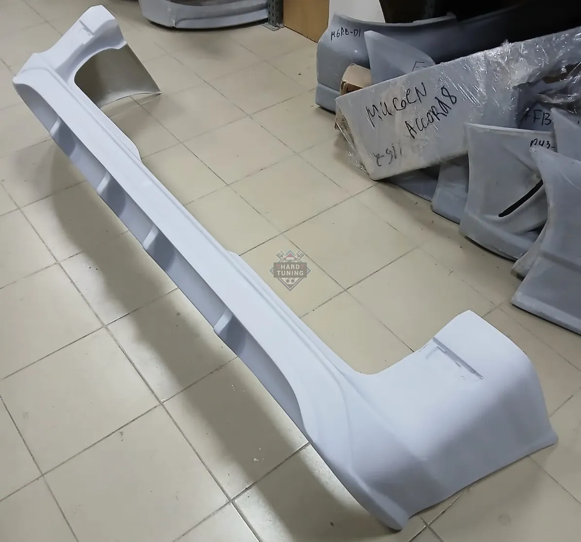 Задний бампер HT на Mercedes Vito/Viano (W639)