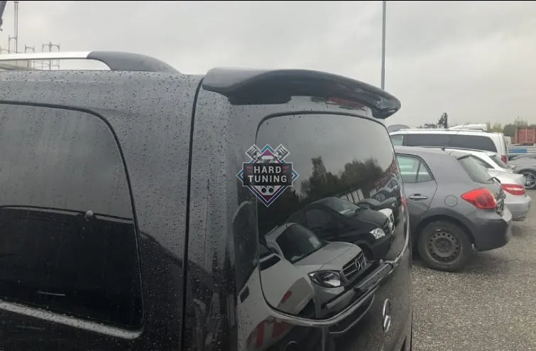Спойлер Mercedes Vito (W447)