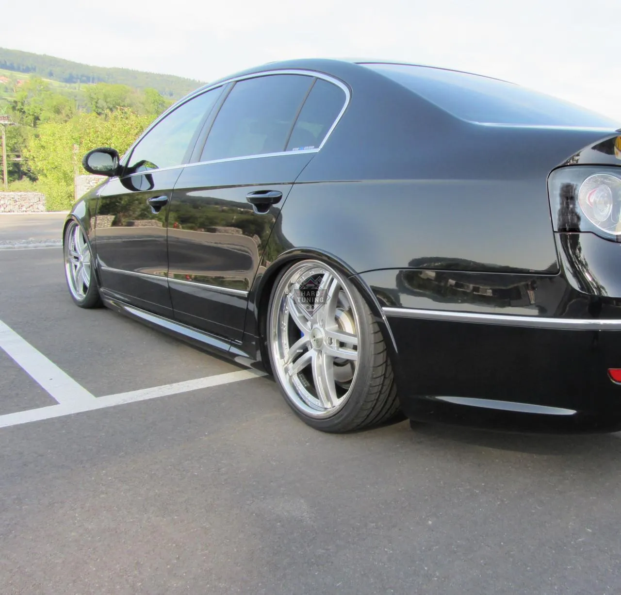 Накладки на пороги R-LINE Volkswagen Passat B6