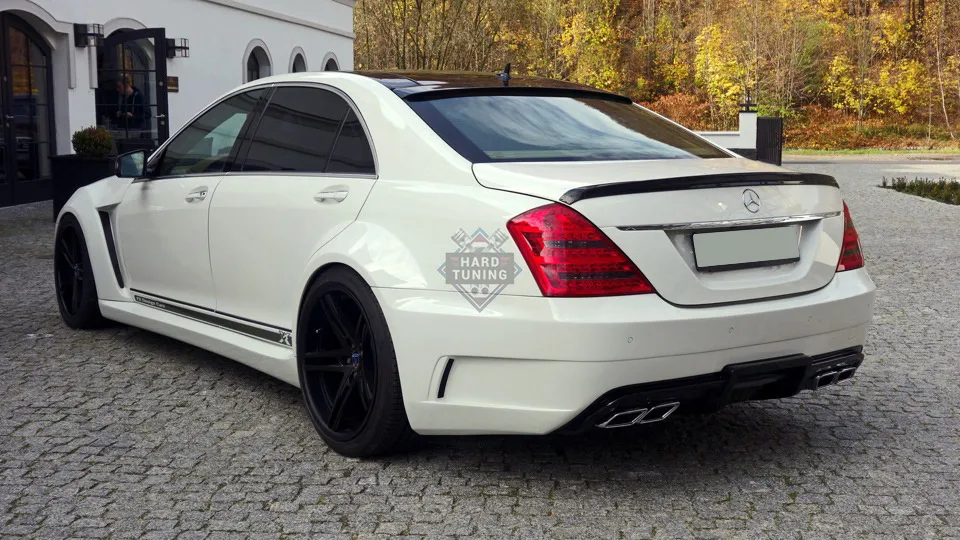 Спойлер AMG Mercedes S-Class (W221) стеклопластик