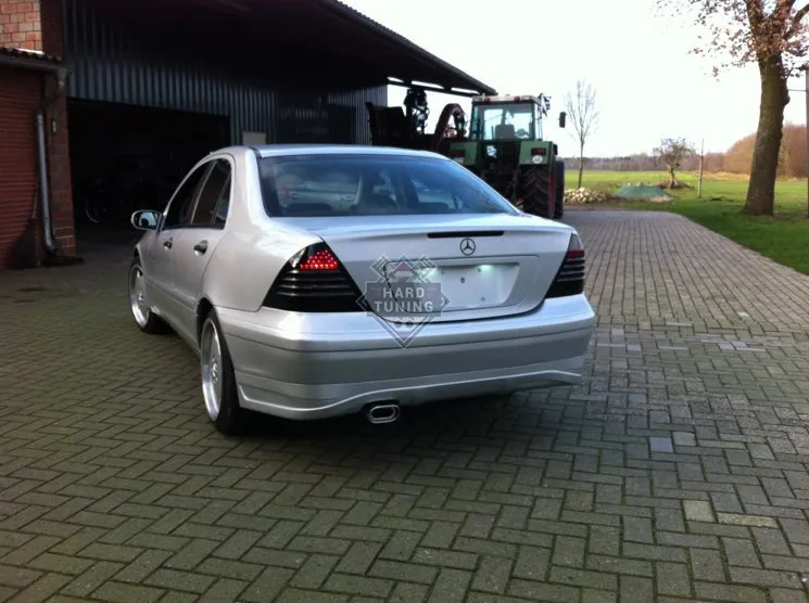 Задний бампер ST Mercedes C-Class W203