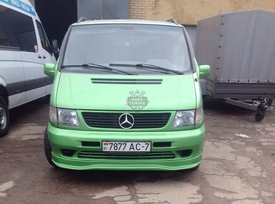 Накладка на передний бампер Rieger Mercedes Vito (W638)