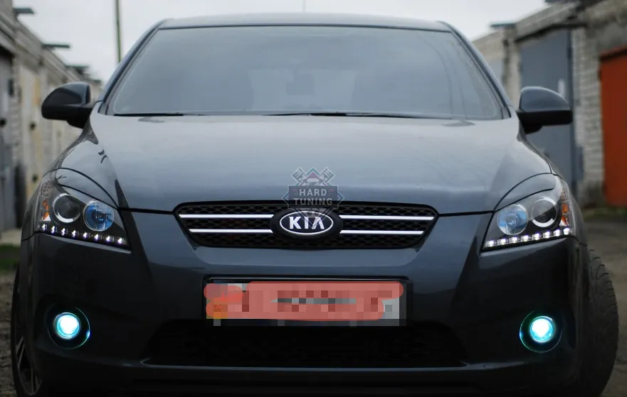 Передние фары Kia Ceed (2006-2009) Daylight черные