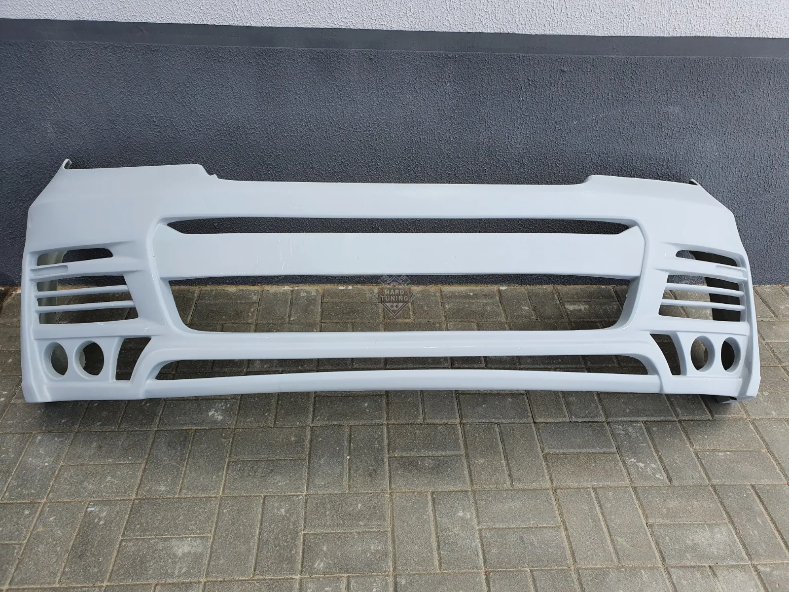 Обвес Luv-Line Toyota Land Cruiser 200 (2007-2012)
