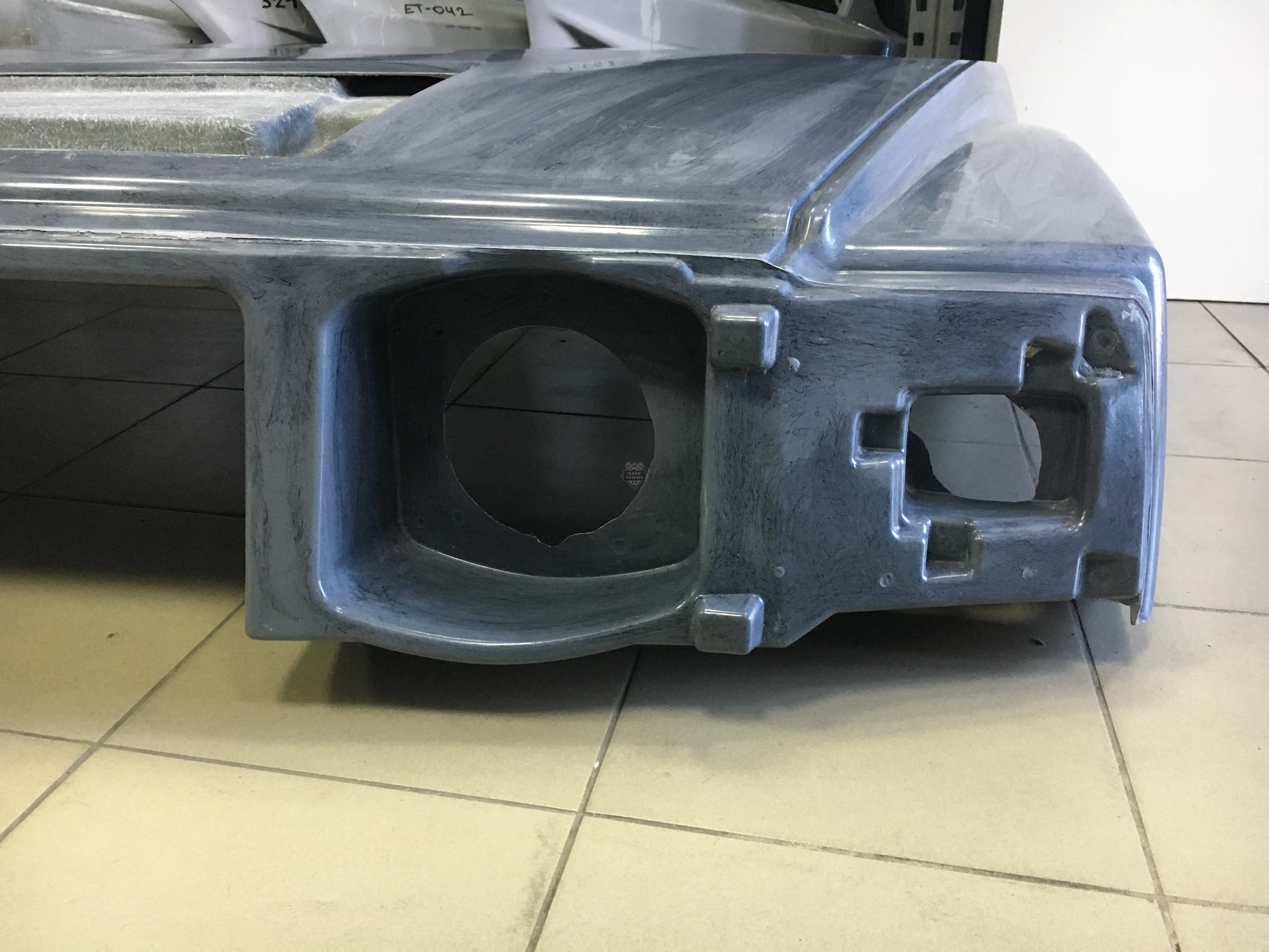 Капот штатный Hummer H2