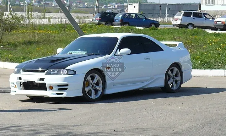 Передний бампер Trial Nissan Skyline R33
