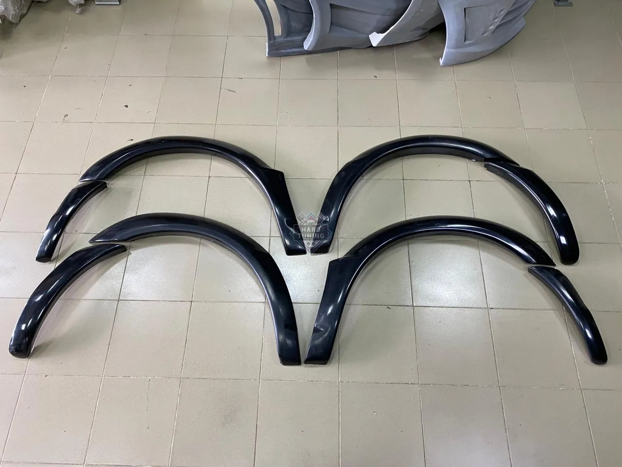 Расширители колесных арок EGR (8 частей) Mercedes M-Klasse (W163)