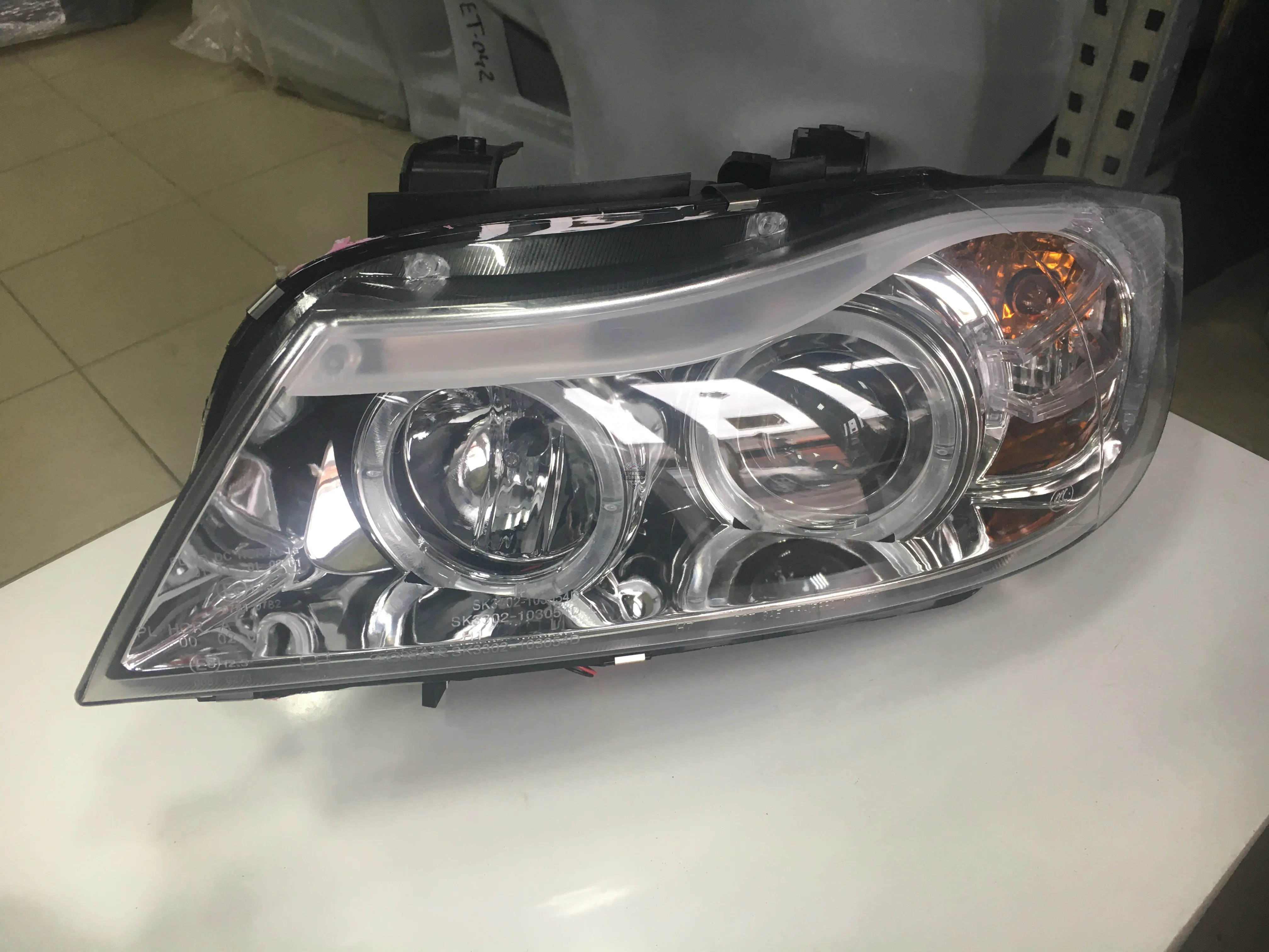 Передние фары BMW E90/E91 (2005-2008) HEADLIGHTS ANGEL EYES fits хром