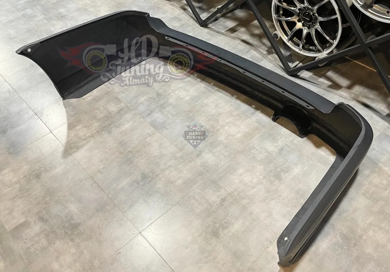 Бампер задний Subaru Legacy BG Рестаилинг