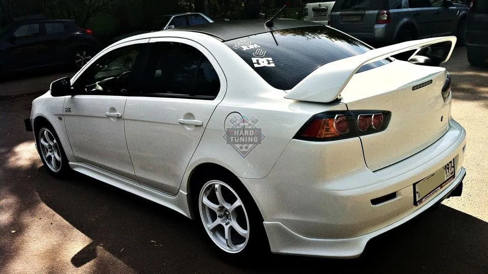 Спойлер EVO Mitsubishi Lancer 10 (2007-2016) стеклопластик