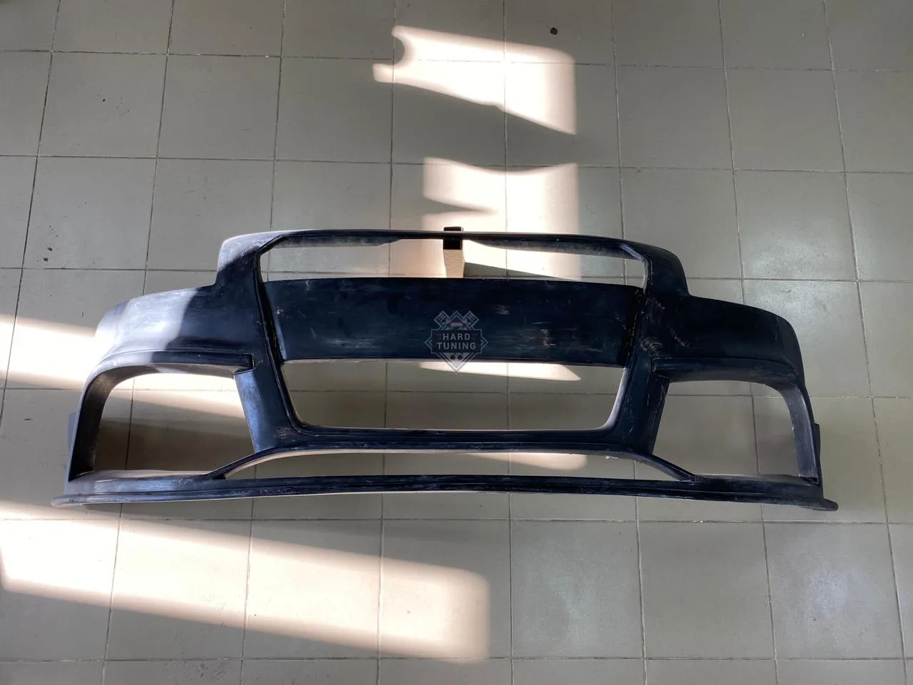 Передний бампер REGULA Audi TT 8N