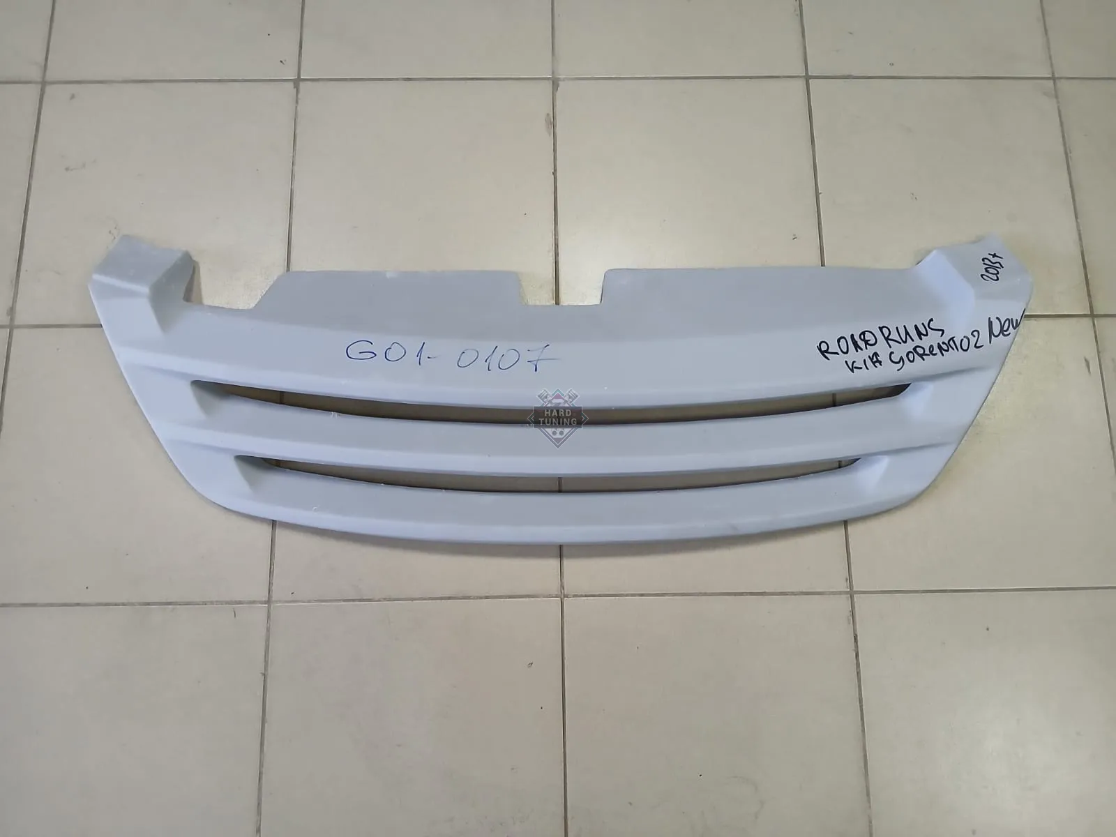 Решетка радиатора ROADRUNS KIA Sorento 2 NEW 2013+