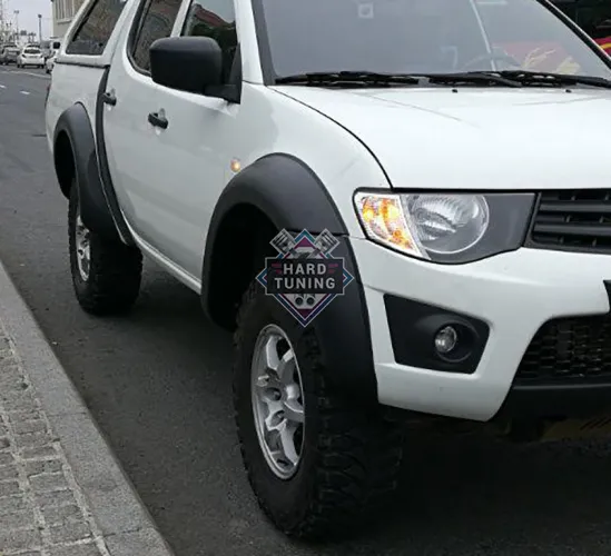Расширители колесных арок Mitsubishi L200 (2010-2014) Длинный кузов +60 мм