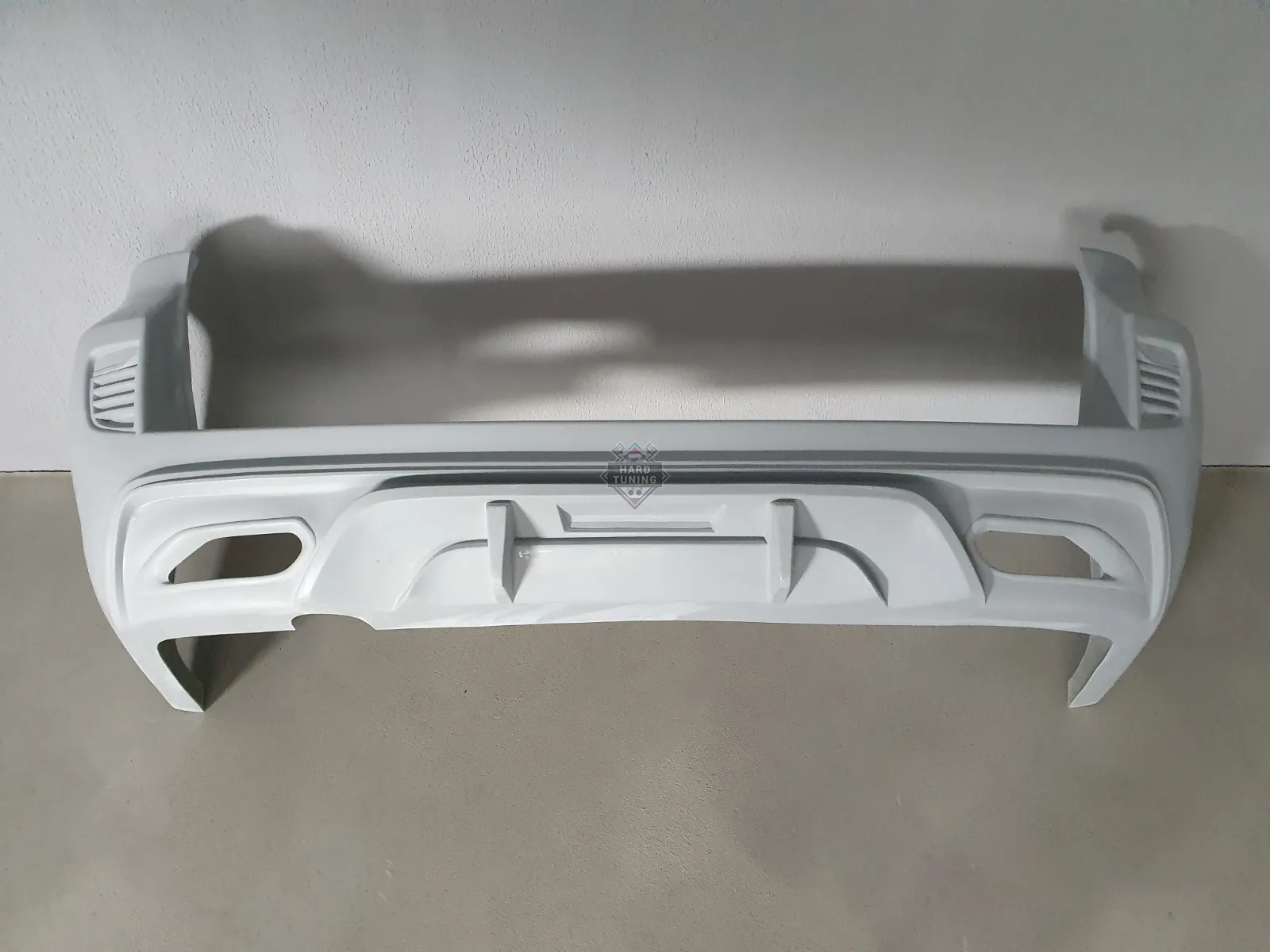 Задний бампер Wald Black Bison 2013 Toyota Land Cruiser 200 (2012-2015)