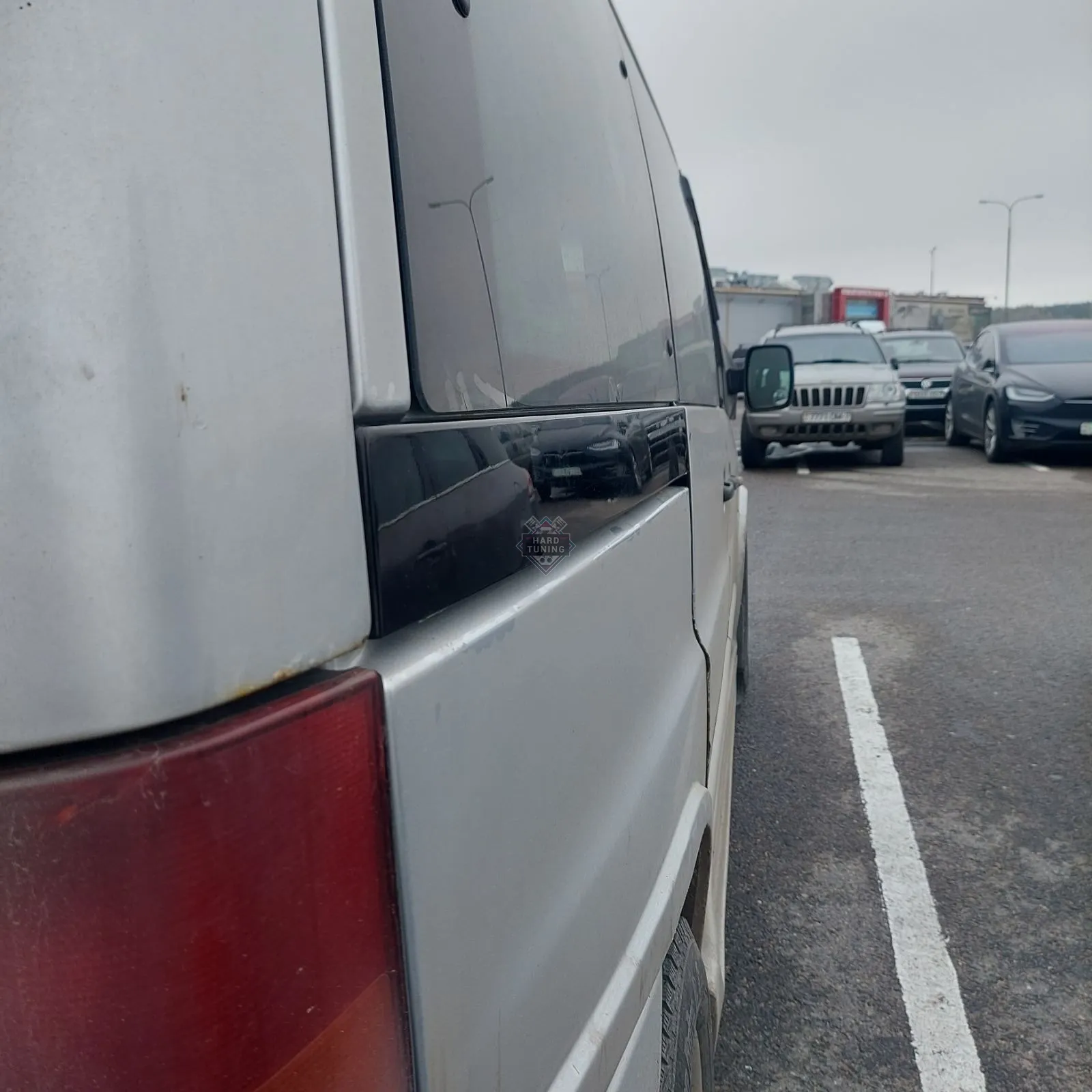 Планка сдвижной двери HT Mercedes Vito W638