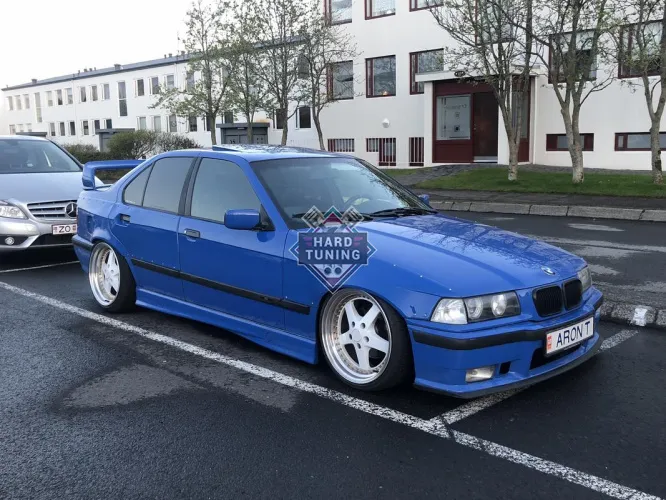 Расширители крыльев FELONY FORM BMW E36 седан