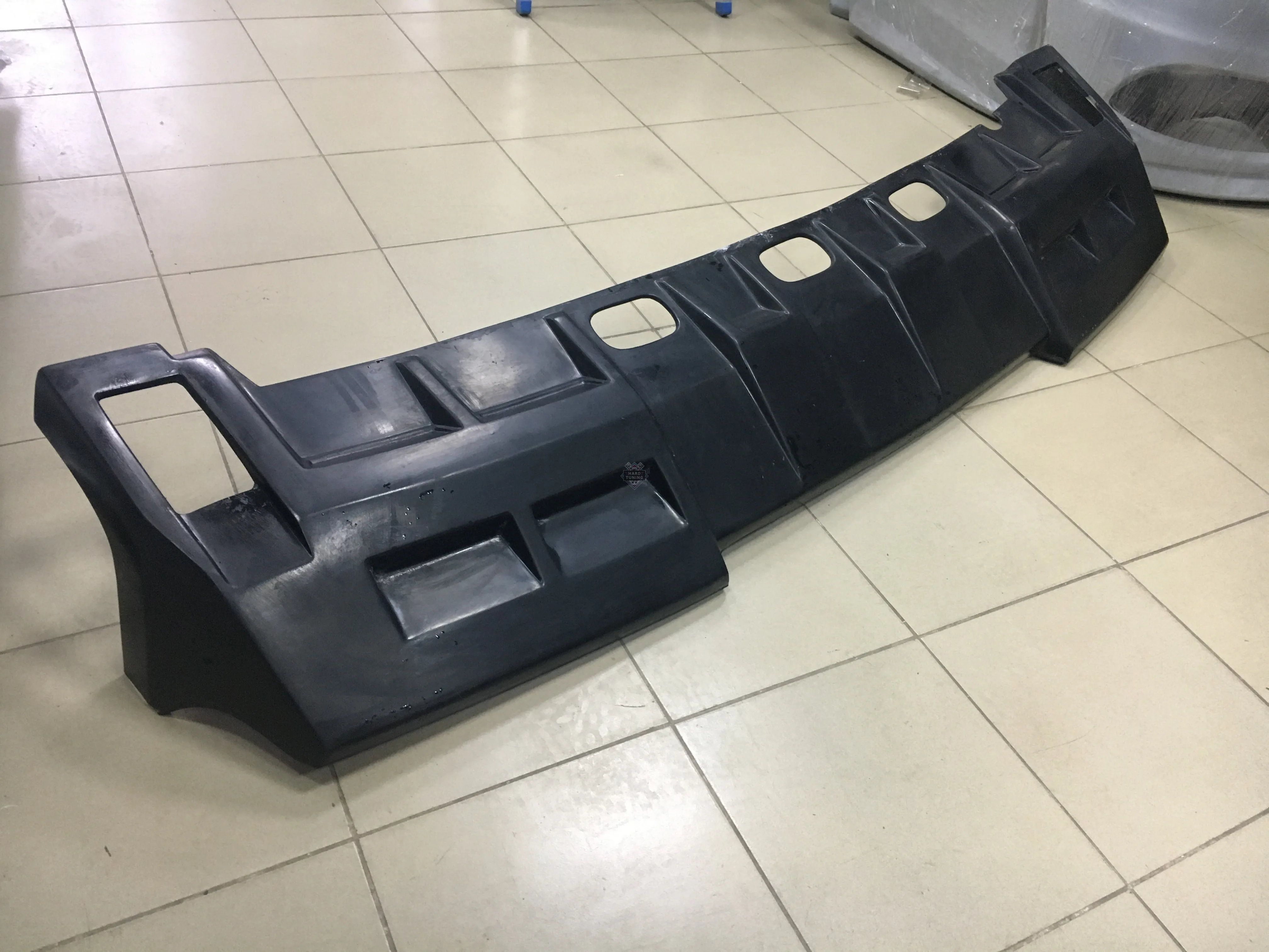 Козырек на лобовое стекло Hummer H2