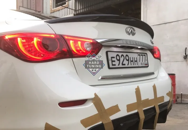 Спойлер лип Infiniti Q50