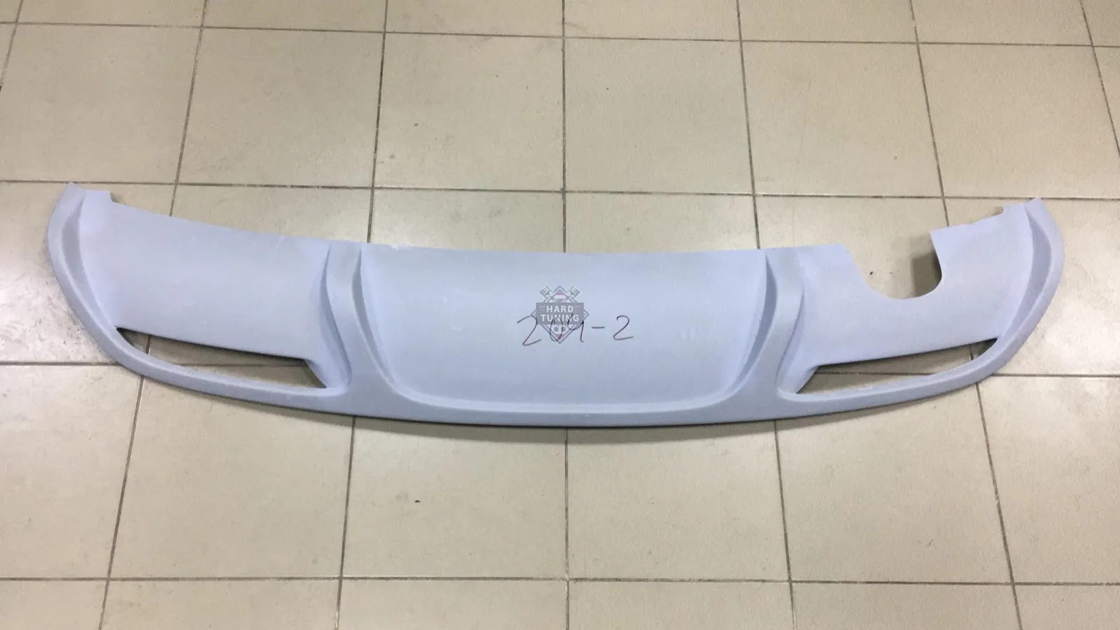 Накладка на задний бампер Opel Astra J