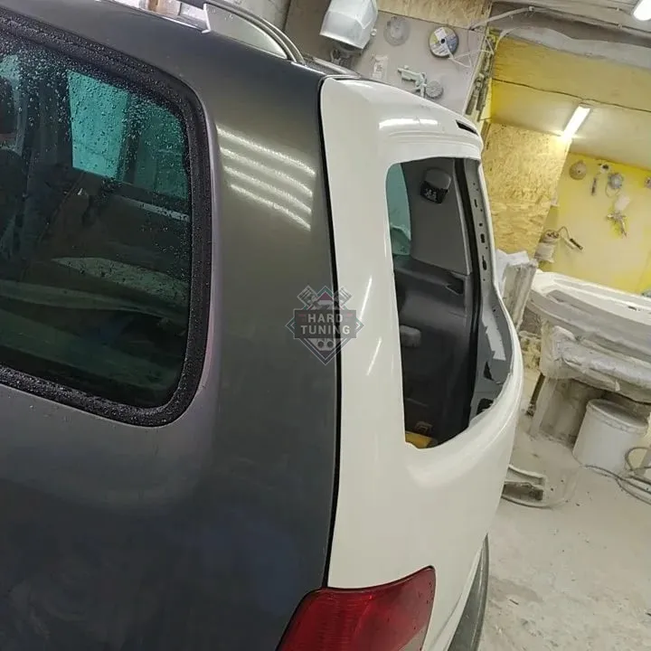 Крышка багажника стеклопластик Volkswagen Touran 1