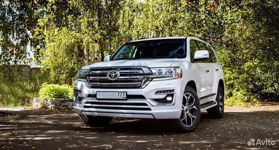 Обвес Double Eight Toyota Land Cruiser 200 2016+